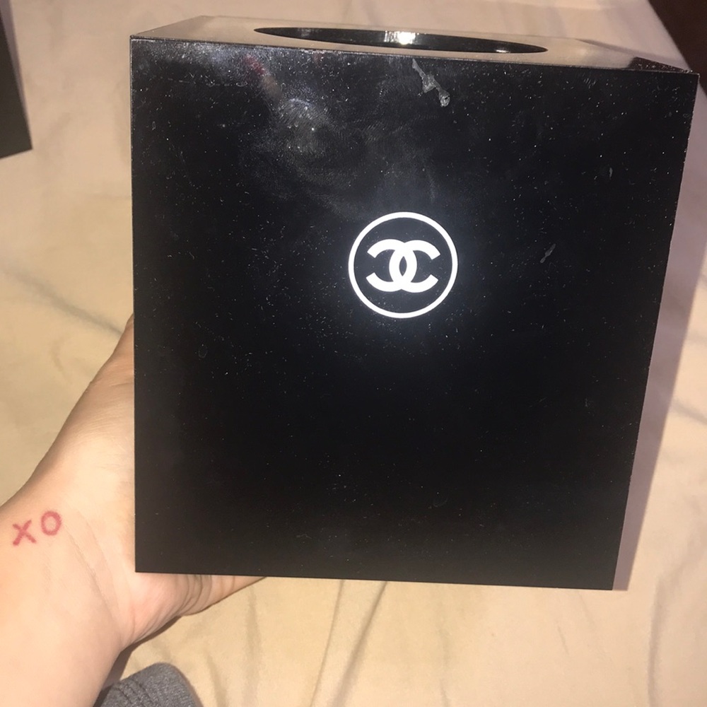 Chanel tissue box